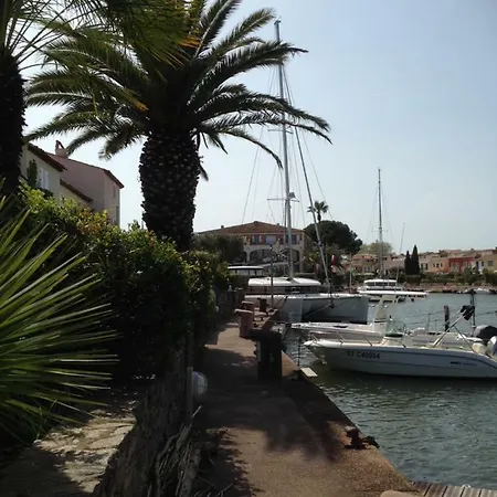 Holiday home Loumae Cogolin